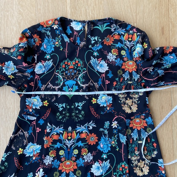 Zara Floral Mini Dress - Picture 5 of 9